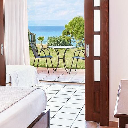 Grecotel Luxme Oasis At Riviera Olympia & Aqua Park Loutra Killinis Exterior photo