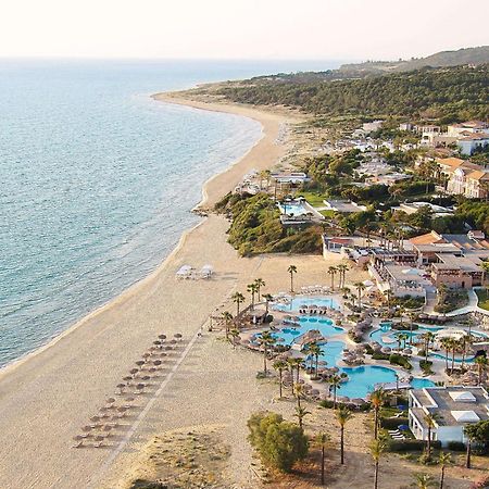 Grecotel Luxme Oasis At Riviera Olympia & Aqua Park Loutra Killinis Exterior photo